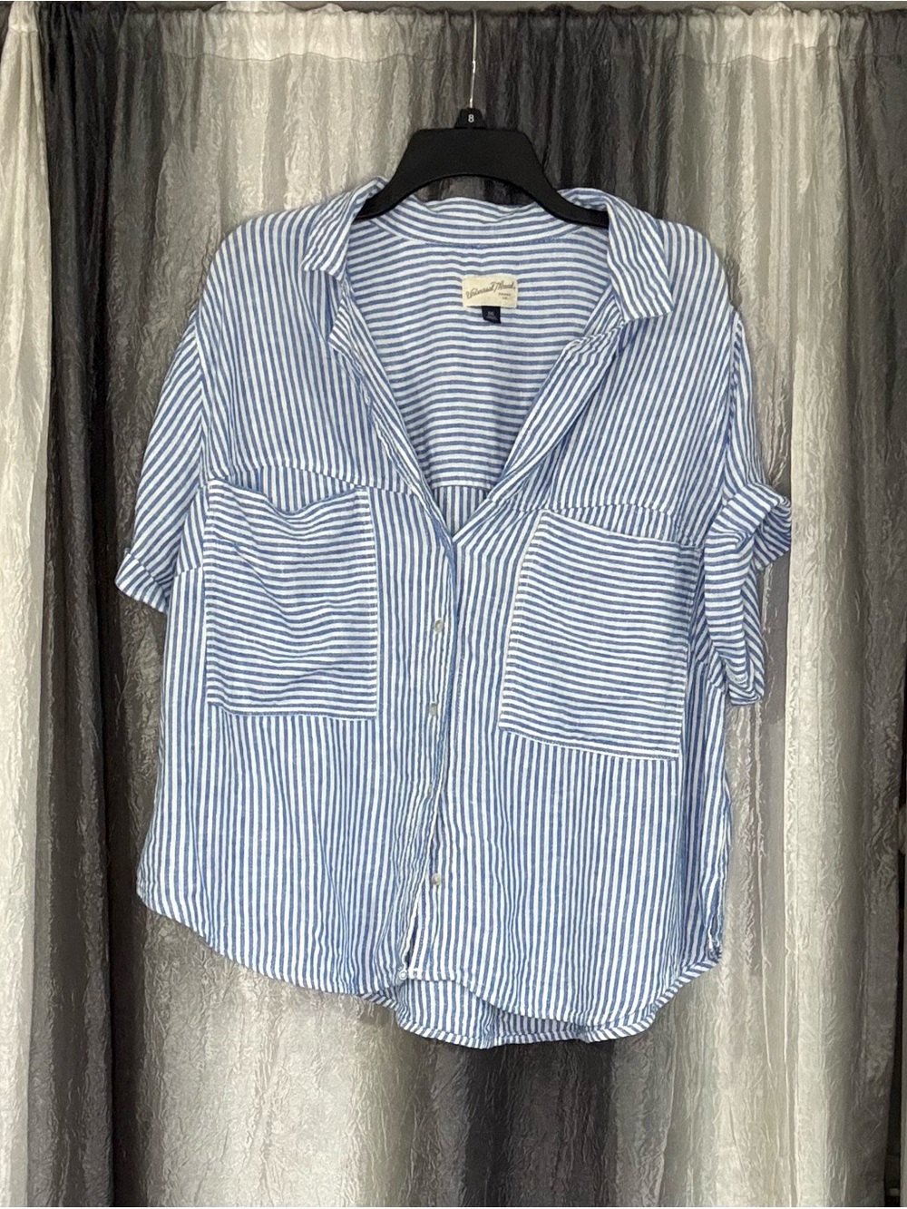 Universal Thread Blue and White Striped Button-Down Shirt NWOT